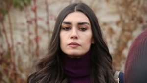 Dolandırılan ünlüler kervanında Burcu Kıratlı da katıldı