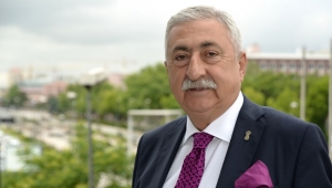 "1.5 Milyon Pos Cihazının Kullanım Ücreti Kalkmalı"