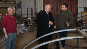 Başkan Öztürk Belediye Üretim Atölyesini Gezdi