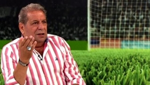Erman Toroğlu'ndan futbolculara eleştiri: Para almasınlar