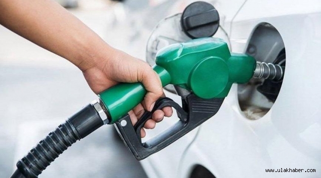 Benzine zam geldi