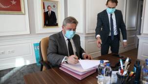 Melikgazi Belediyesi, Germir'e yapılacak yurt için protokol imzaladı