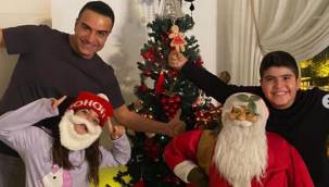 Noel hazırlıklarını paylaşan Berdan Mardini'den tepki çeken yorum: Bırakın bu yobazlıkları