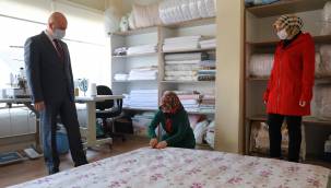 Başkan Çolakbayrakdar engel tanımayan üreticiyi ziyaret etti