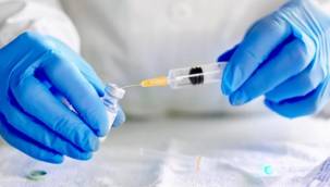 Çin'den satın alınan koronavirüs aşılarının ilk partisi geldi