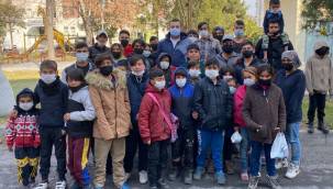 İş İnsanı Cemil Demirel 50 çocuğu daha sevindirdi