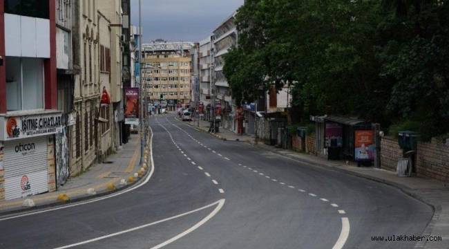 Sokağa çıkma yasağını yasal yolla ihlal etmişler!