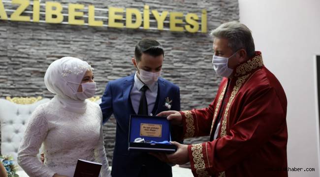 Melikgazi'de 21. Yüzyılın 21. Yılının 21. Günü nedeniyle nikah yoğunluğu