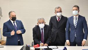 Kayseri'de yeni tramvay projesi için imzalar atıldı