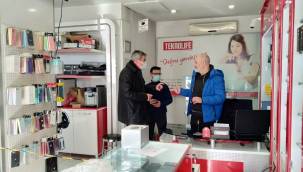 Kazım Yücel esnafın derdini dinlemeye devam ediyor