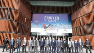 Özbekistan İhracatçılar Birliği Kumsmall'ı ziyaret etti