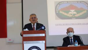 Kayseri Büyükşehir Belediyesi'nden yeni Hukuk Fakültesi'ne destek