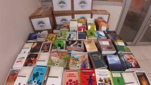 Kayseri Büyükşehir Belediyesi'nden Cizre'ye 1038 kitap
