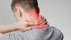 Sosyal izolasyon sürecinde boyun fıtığına dikkat!