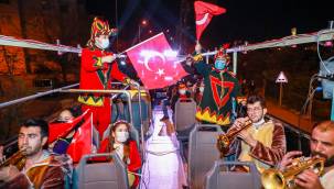 Talas'ta bayram şöleni