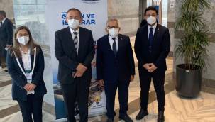 Başkan Büyükkılıç, Demokrasi ve Özgürlükler Adası'nda toplantıya katıldı