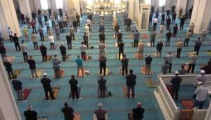 Diyanet'ten açıklama: Bayram namazı kılınacak mı?