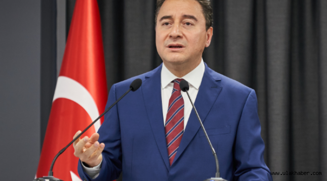 Ali Babacan: Siyasi partilerin kapatılmasına karşıyız