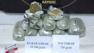 Kayseri'de 10 kilo esrar ele geçirildi: 3 gözaltı