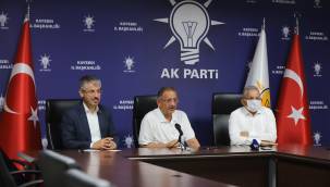 Başkan Büyükkılıç, Ak Parti Teşkilatı ile bayramlaştı