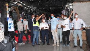 Başkan Büyükkılıç, gece yarısı Yeraltı Çarşısı'ndaki çalışmaları inceledi