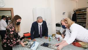 Başkan Büyükkılıç, KAYMEK kursiyerlerini ziyaret etti