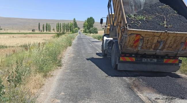 Büyükşehir Belediyesi güvenli bayram için yollarda bakım çalışması yapıyor