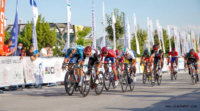 Dünyanın dört bir tarafından 250 sporcu Kayseri'yi tanıttı