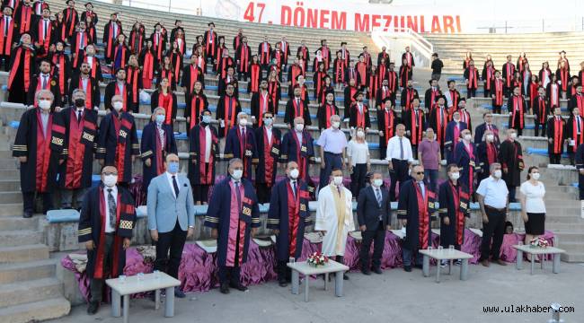 ERÜ Tıp Fakültesi'nde mezuniyet heyecanı