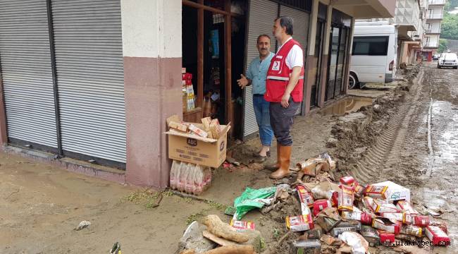 Kızılay Artvin'deki afetzedelerin ihtiyaçlarını karşılıyor