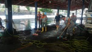 Melikgazi Belediyesi, kurban kesim yerlerini dezenfekte ediyor