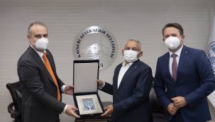 SOCAR yetkilileri Başkan Büyükkılıç'ı ziyaret etti