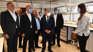 Başkan Büyükkılıç, Ticaret Borsası'nı ziyaret etti