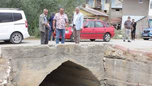 CHP Milletvekili Çetin Arık, Gömürgen'deki kanalizasyon sorununu gündeme getirdi