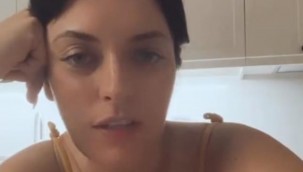 Ezgi Mola koronavirüse yakalandığını açıkladı