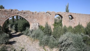 Kayseri Büyükşehir Belediyesi, Kuruköprü'de köprü çalışmalarına başladı