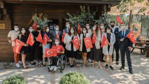 Paralimpik Milli Tenisçimiz Büşra Ün, 2020 Tokyo Paralimpik Oyunları'na Coşkuyla Uğurlandı