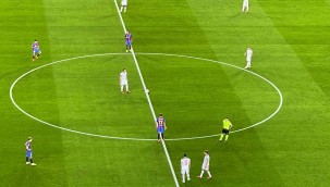 Bayern Münih'ten Barcelona deplasmanında net galibiyet: 0-3