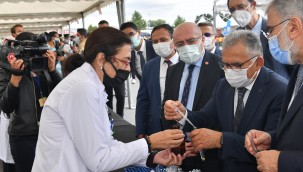 Büyükşehir'in 5. Bilim Şenliği'ne rekor katılım