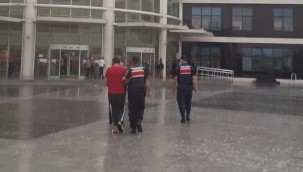 Çevril'de gerçekleşen hırsızlığa ilişkin yakalanan 5 kişiden 2'si tutuklandı