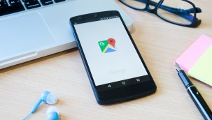 Google personeli, bir yıl daha evden çalışabilecek