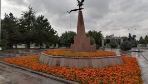 Kayseri'de 517 bin çiçek ekildi