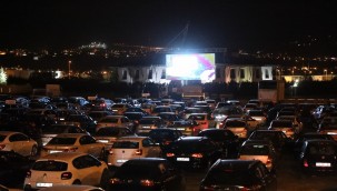 Melikgazi, Arabalı Sinema'da 'Tenet' filmini izletecek