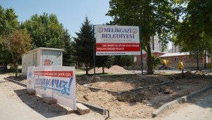 Melikgazi'nin parkları yenileniyor