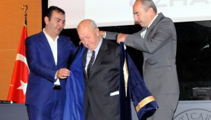 Yılın Ahisi Mustafa Nevzat Özhamurkar, kaftanını giydi