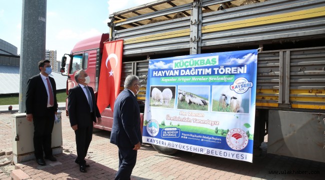 Başkan Büyükkılıç'tan bin ton tohum, 3 bin küçükbaş dağıtım sözü