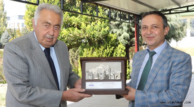 Erciyes Üniversitesi'ne hayırsever desteği