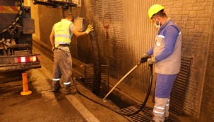 KASKİ'den yağmur suyu ızgaralarına temizlik