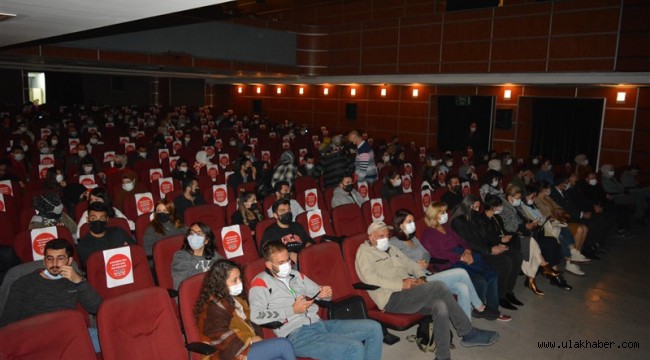 Kayseri Devlet Tiyatrosu sezonu açtı