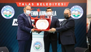 Talas'tan Cumhuriyet'e 3 okul armağan